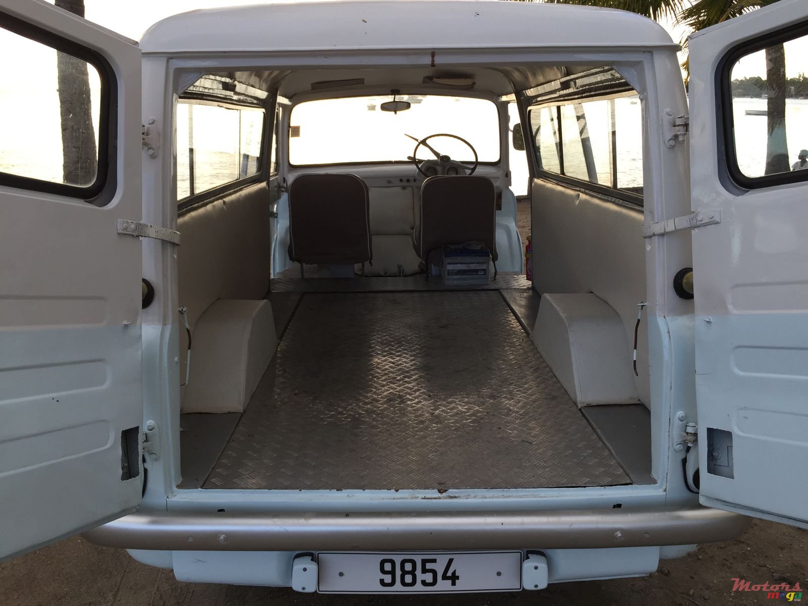 1970' Bedford vintage photo #3