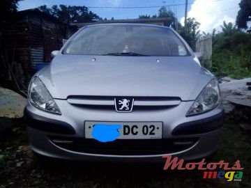 2002' Peugeot 307 photo #1
