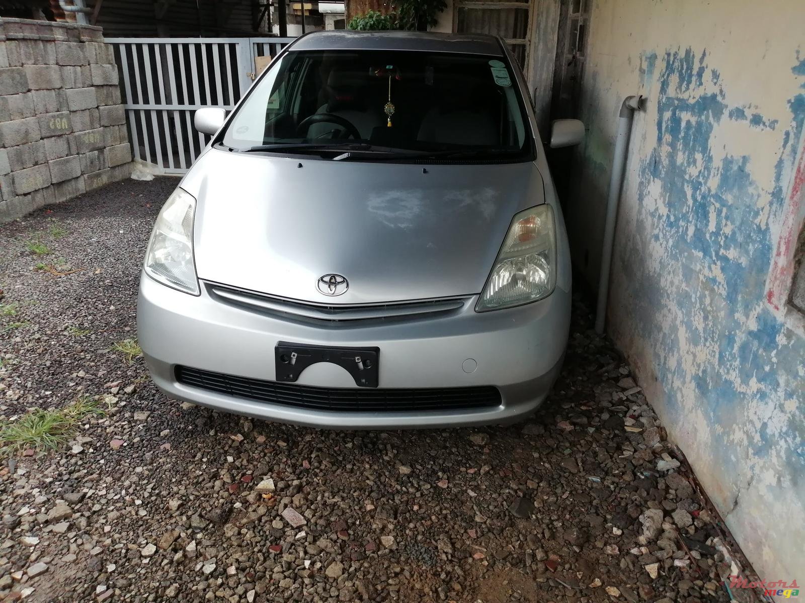2008' Toyota Prius photo #1