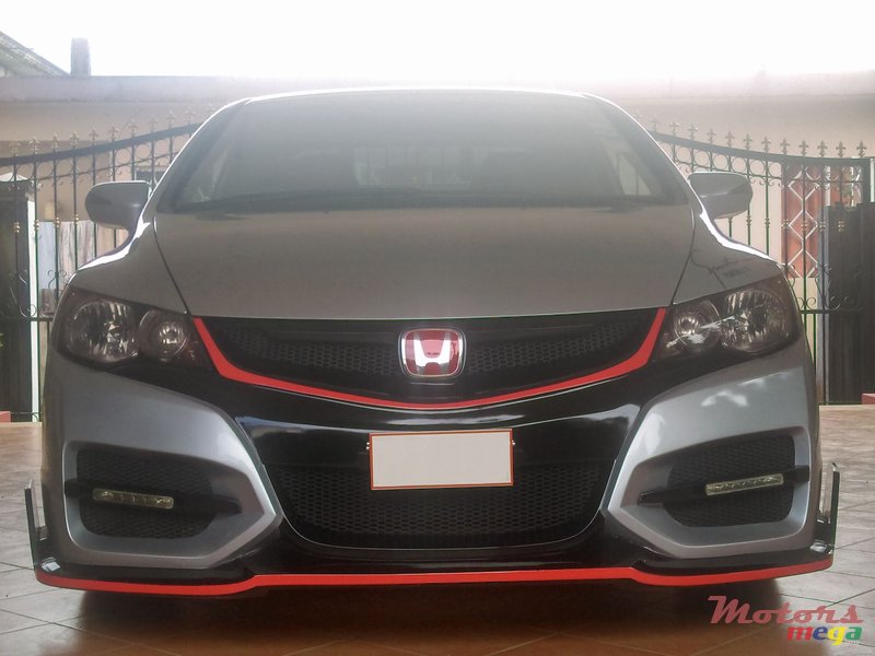 2007' Honda Civic TYPE R photo #1