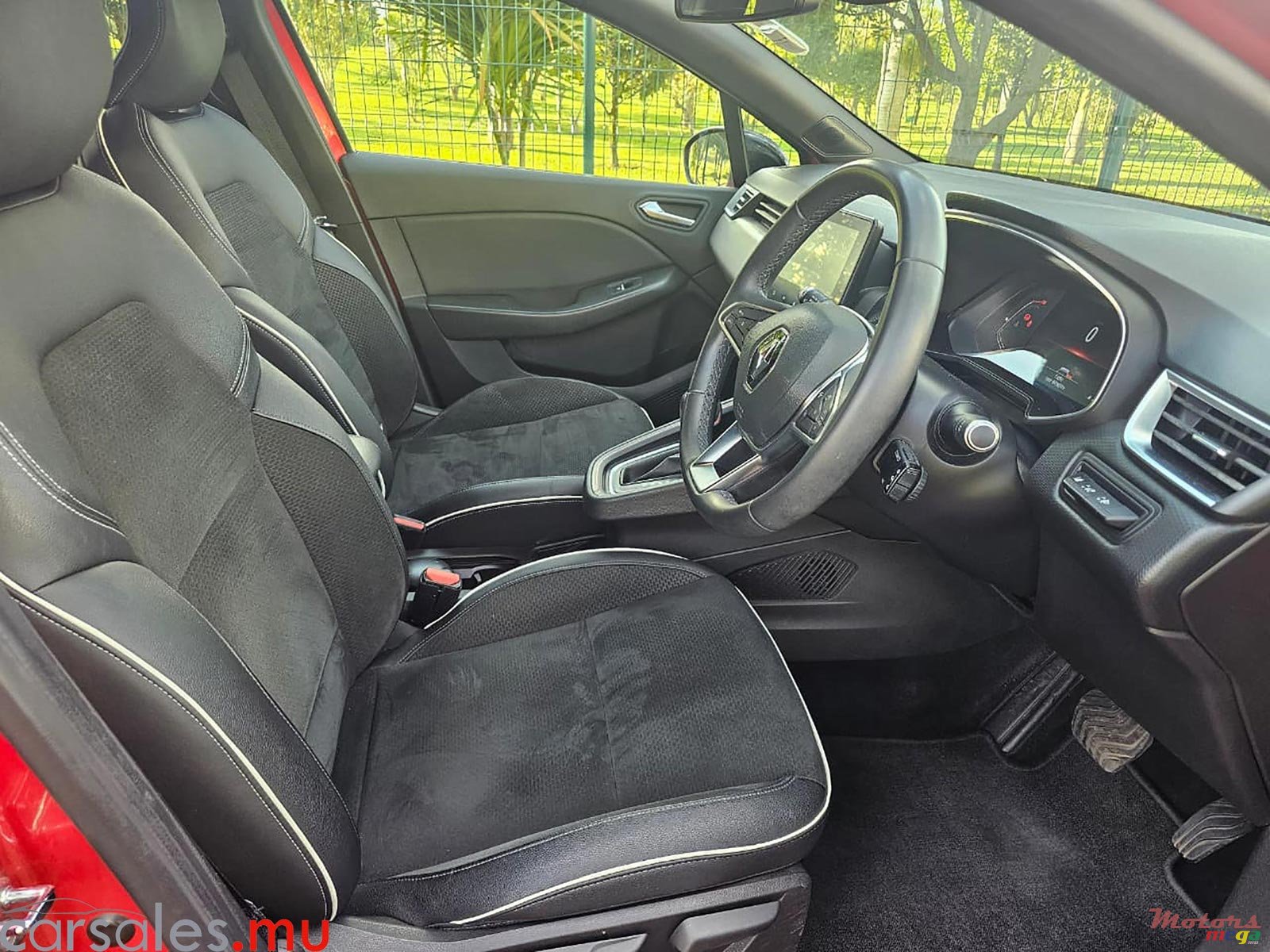 2021' Renault Clio Zen V 1.0 TCe photo #6