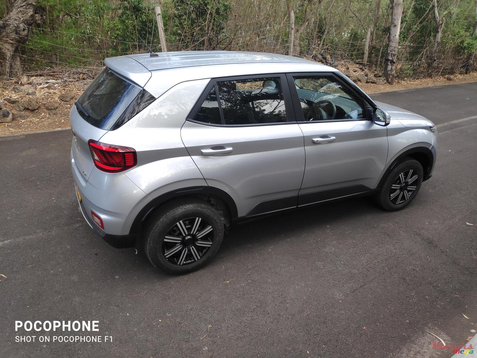 2021' Hyundai photo #2