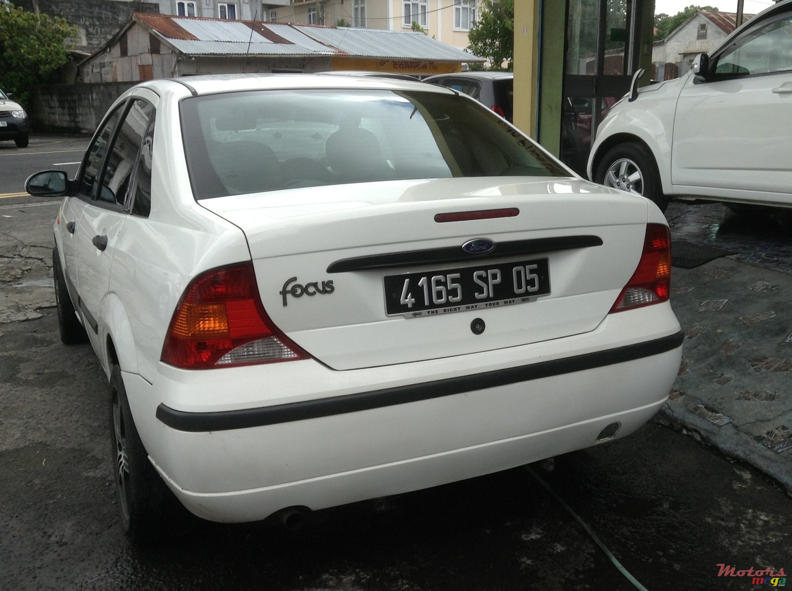 2005' Ford Focus photo #3