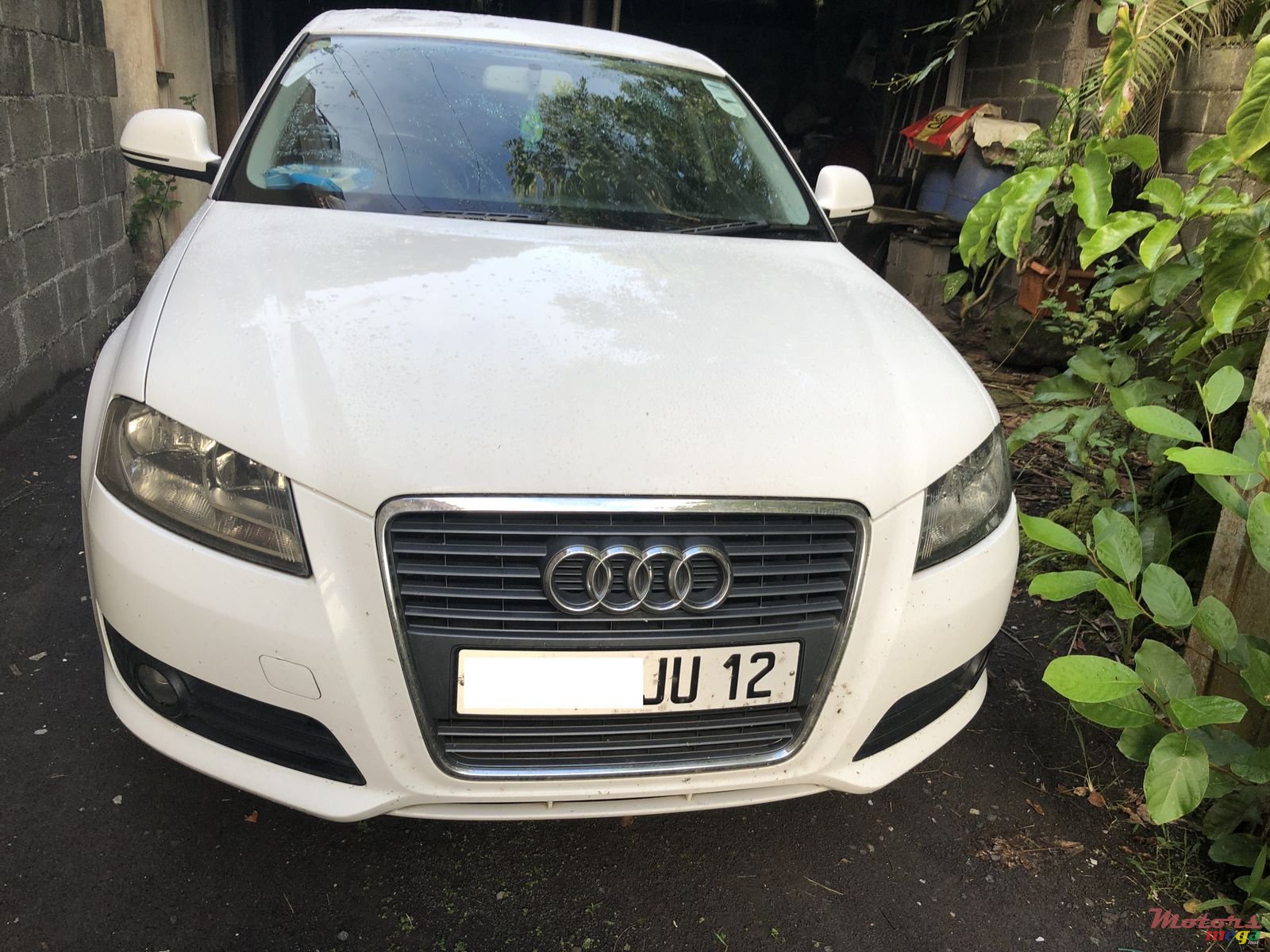 2012' Audi A3 Sportback photo #1