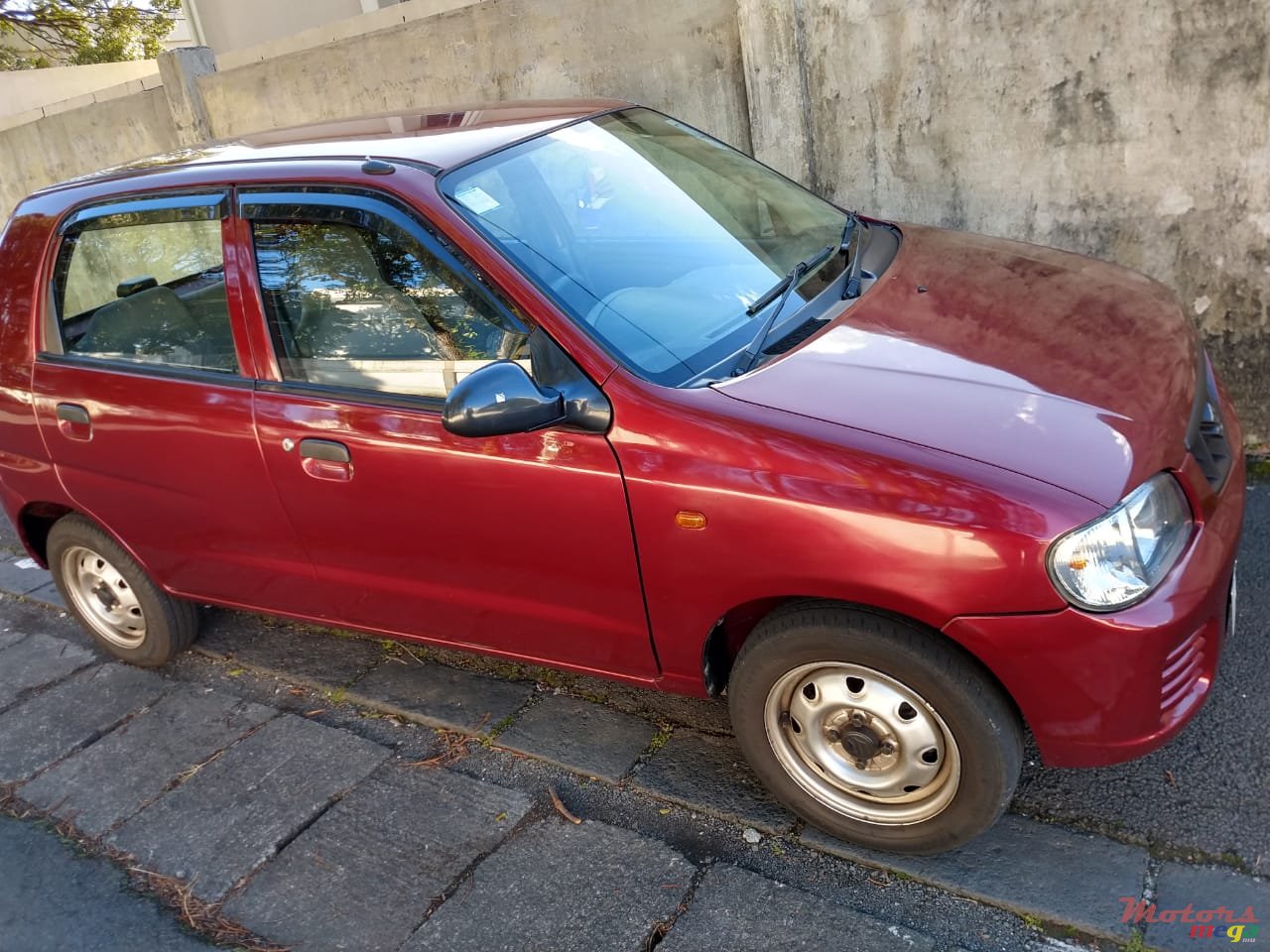 2012' Suzuki Alto photo #2