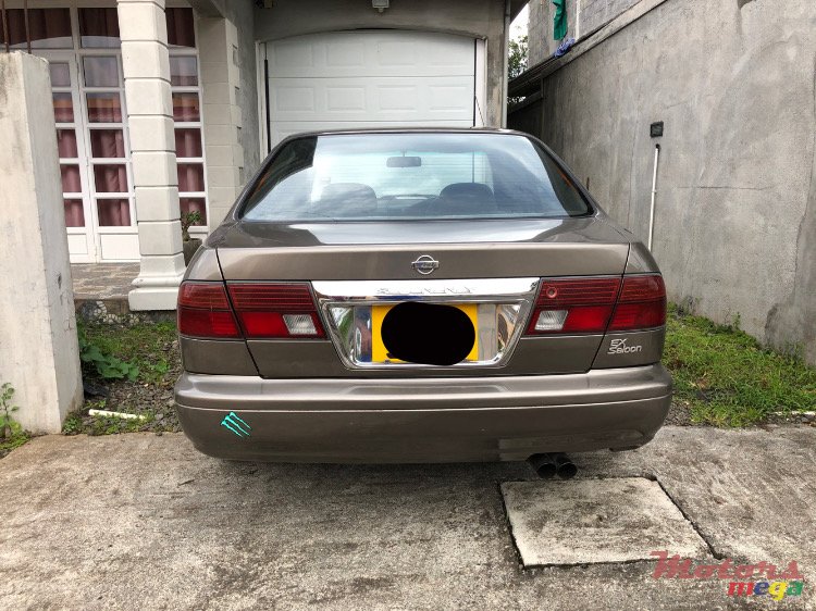 1998' Nissan Sunny photo #2