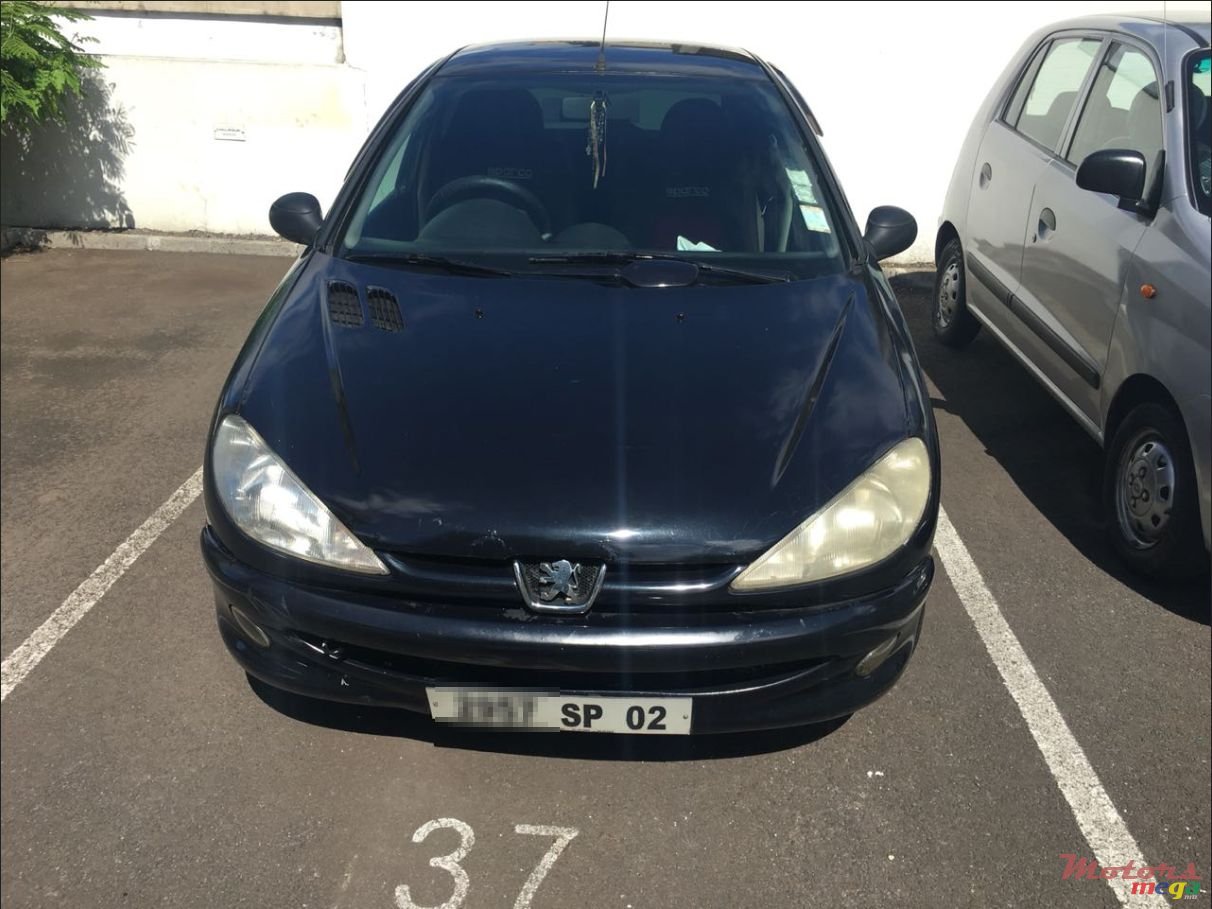 2002' Peugeot 206 photo #3