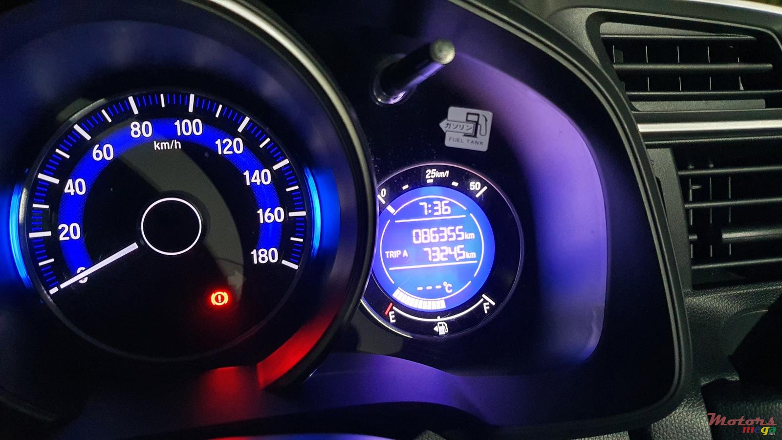 2016' Honda Fit photo #2