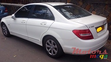 2010' Mercedes-Benz C-Class C180 Kompressor photo #2