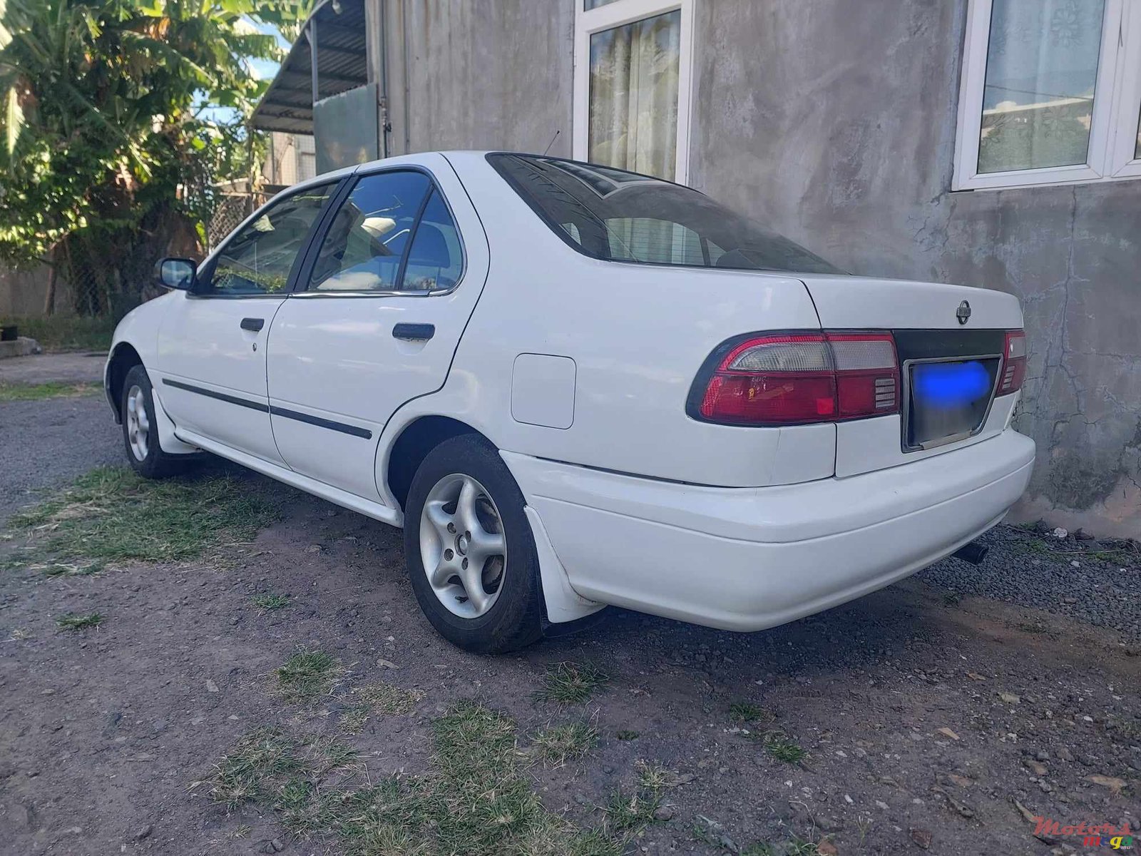 1999' Nissan Sunny B14 photo #2