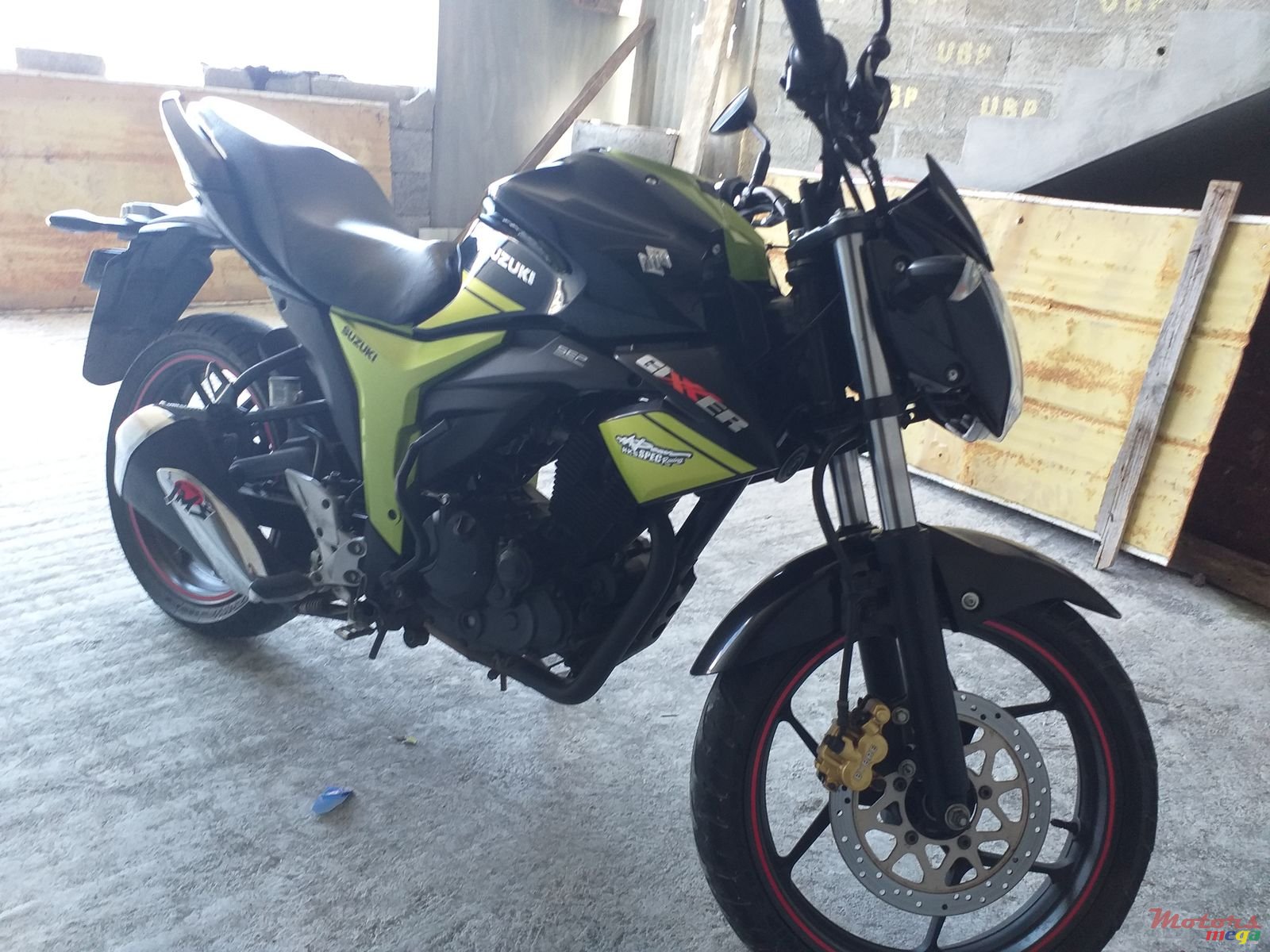 2016' Suzuki photo #2