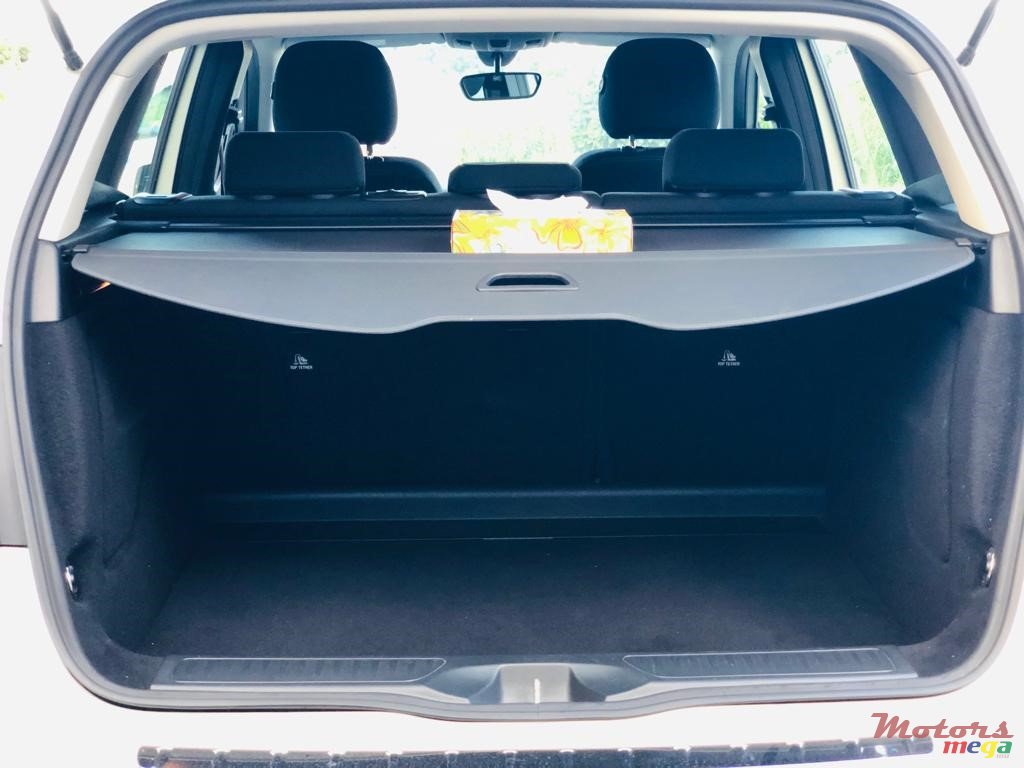 2016' Mercedes-Benz B 200 AMG photo #4