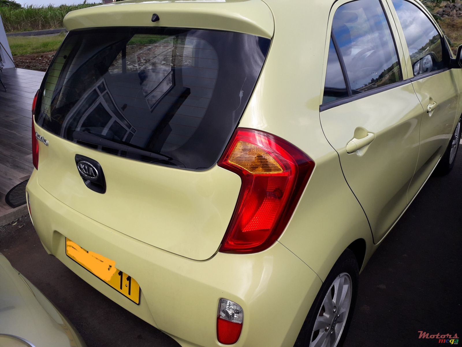 2011' Kia Picanto Automatic photo #1