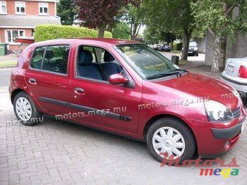 2003' Renault Clio 1149cc INJECTION photo #1
