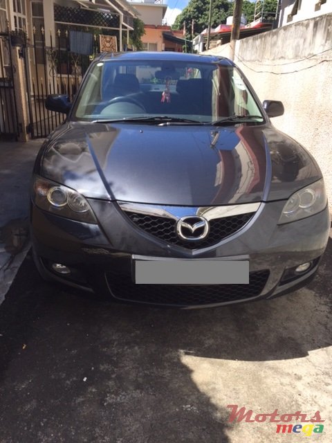 2006' Mazda 3 photo #2