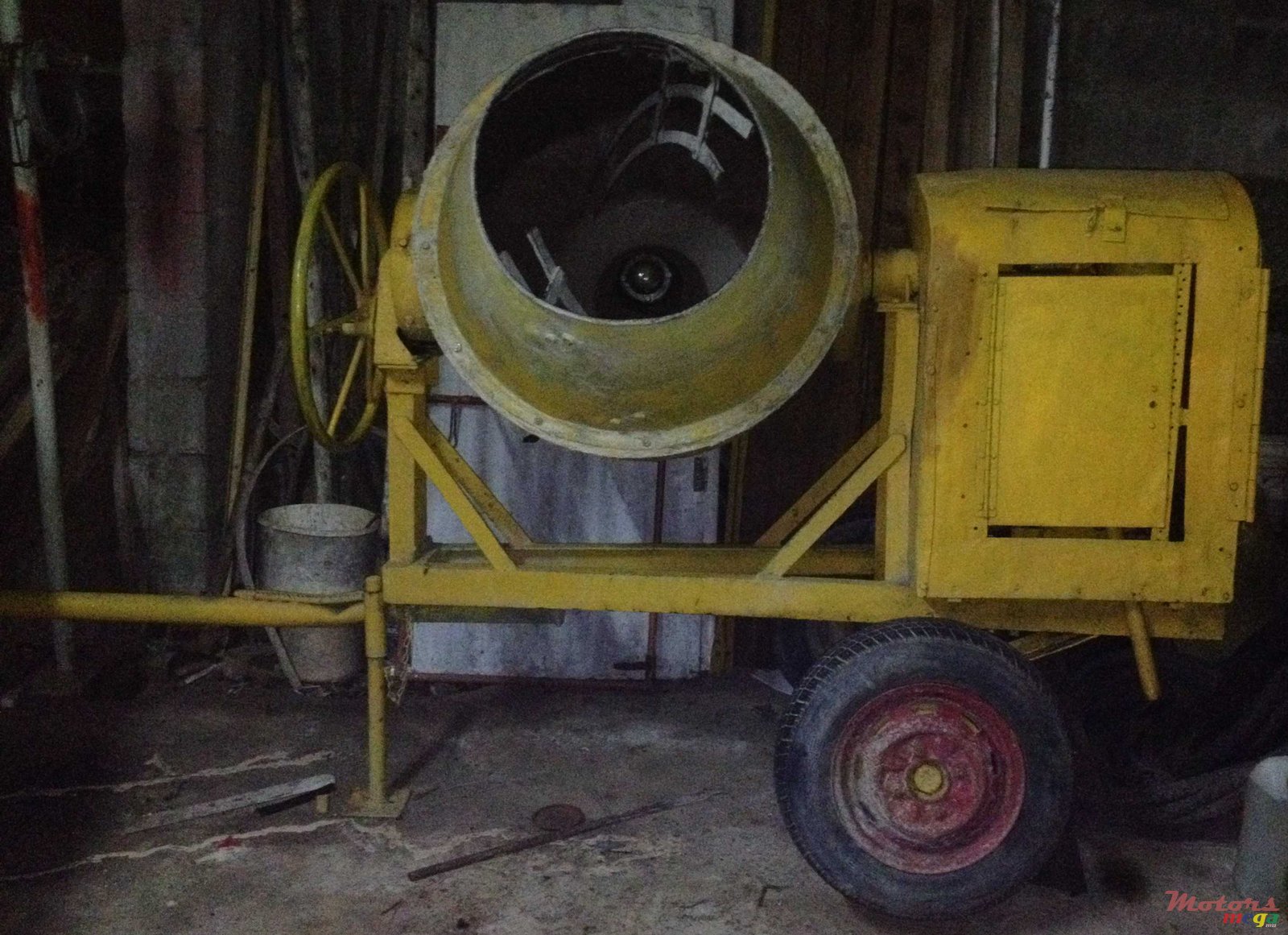 1990' Any Make photo #1