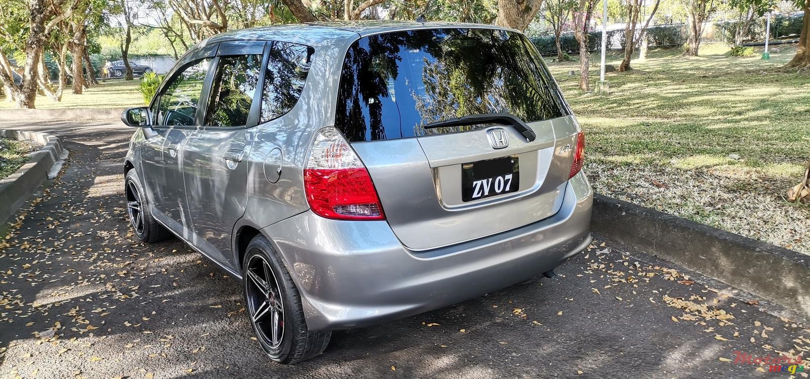 2007' Honda Fit photo #7