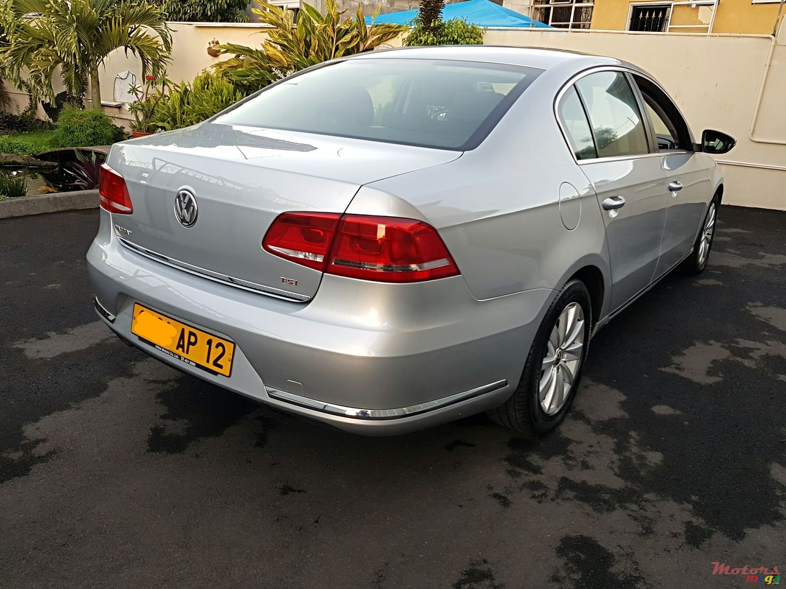 2012' Volkswagen Passat Manual photo #4