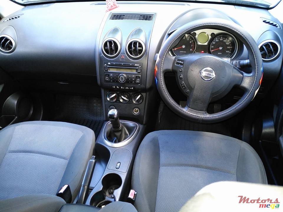 2008' Nissan Qashqai photo #2