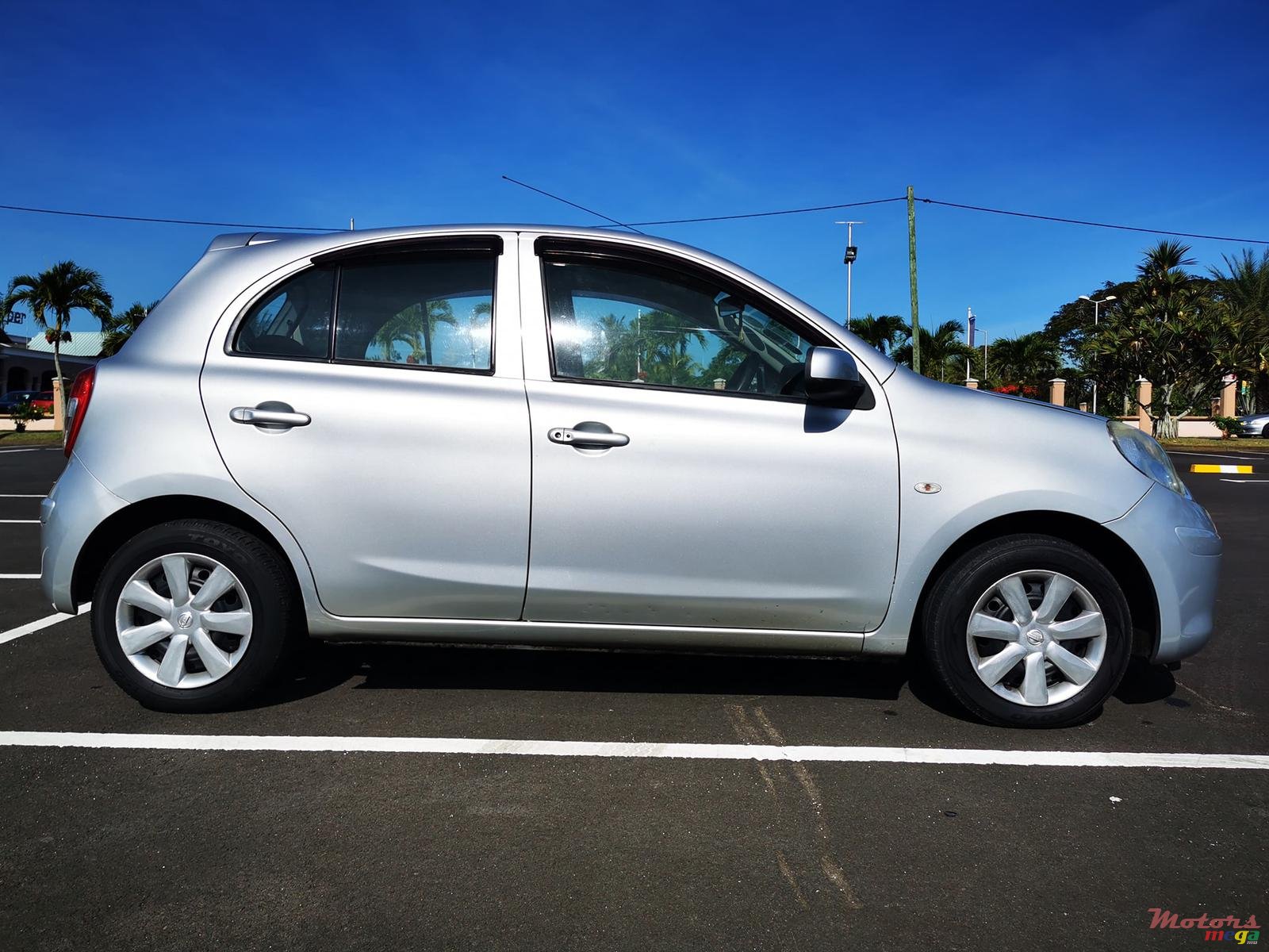 2011' Nissan March Ak13 photo #3