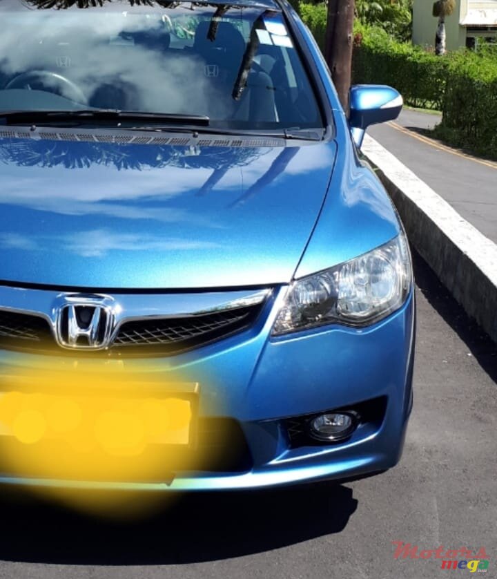 2010' Honda Civic photo #1