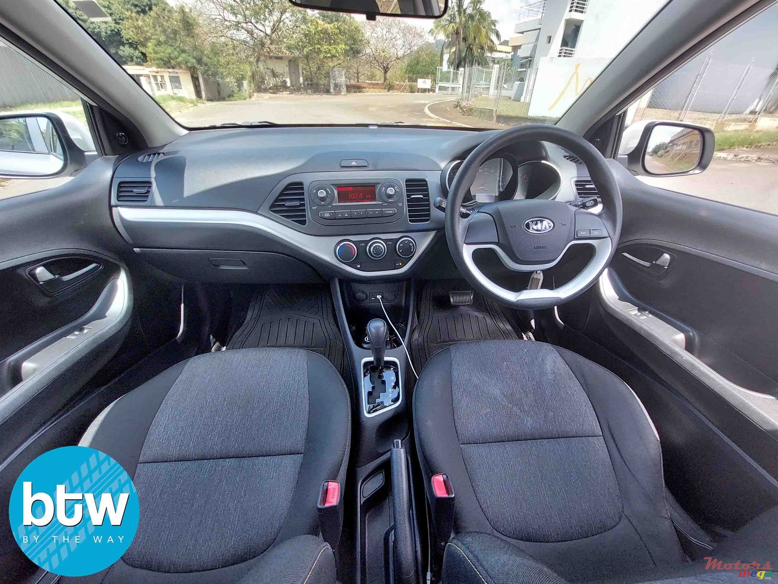 2017' Kia Picanto photo #6