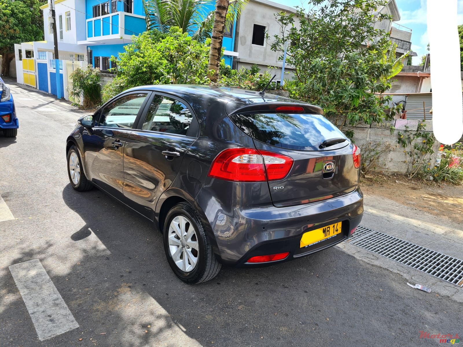 2014' Kia Manual photo #3