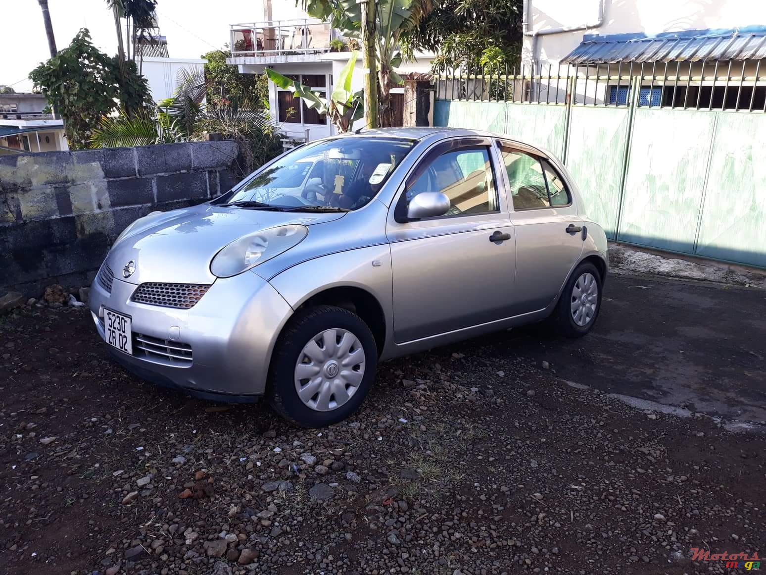 2002' Nissan March photo #5