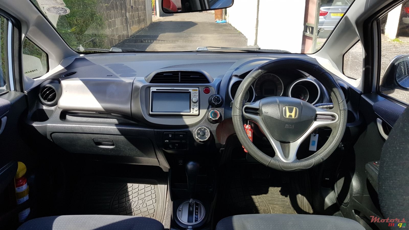 2009' Honda Fit automatic photo #6