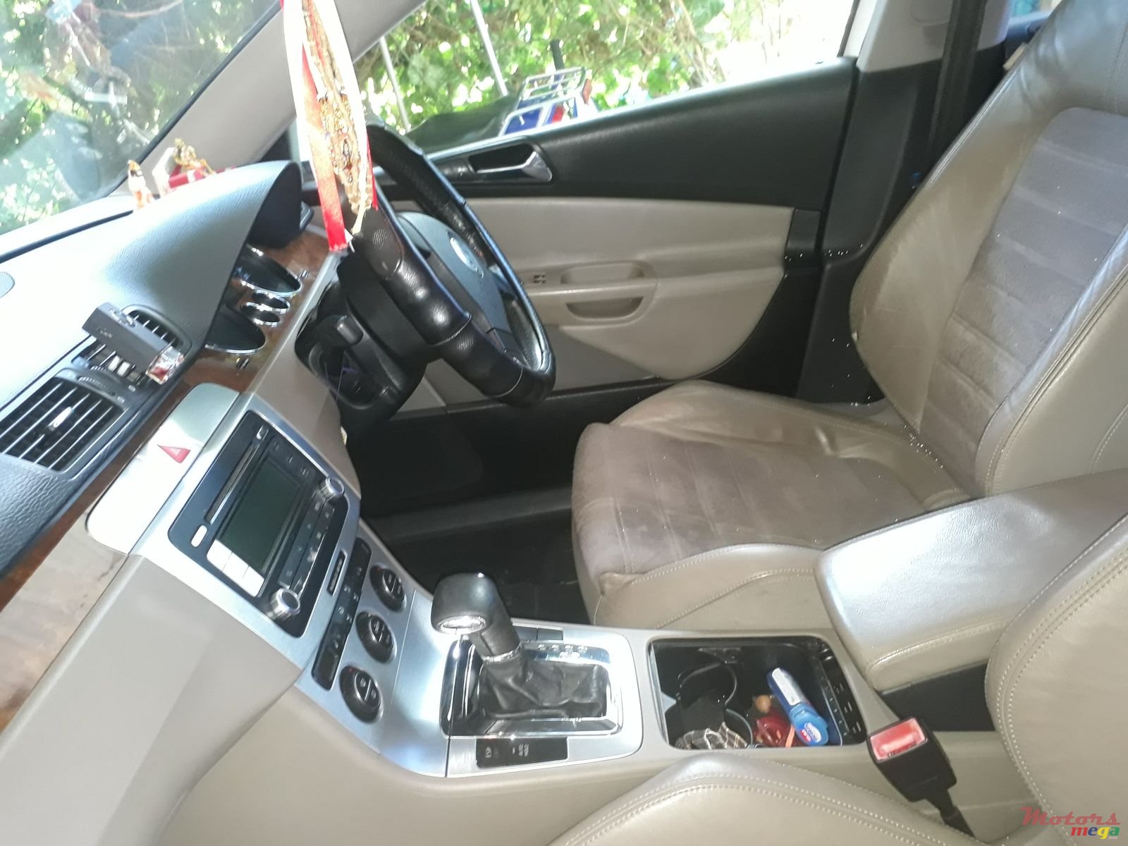 2007' Volkswagen Passat photo #1