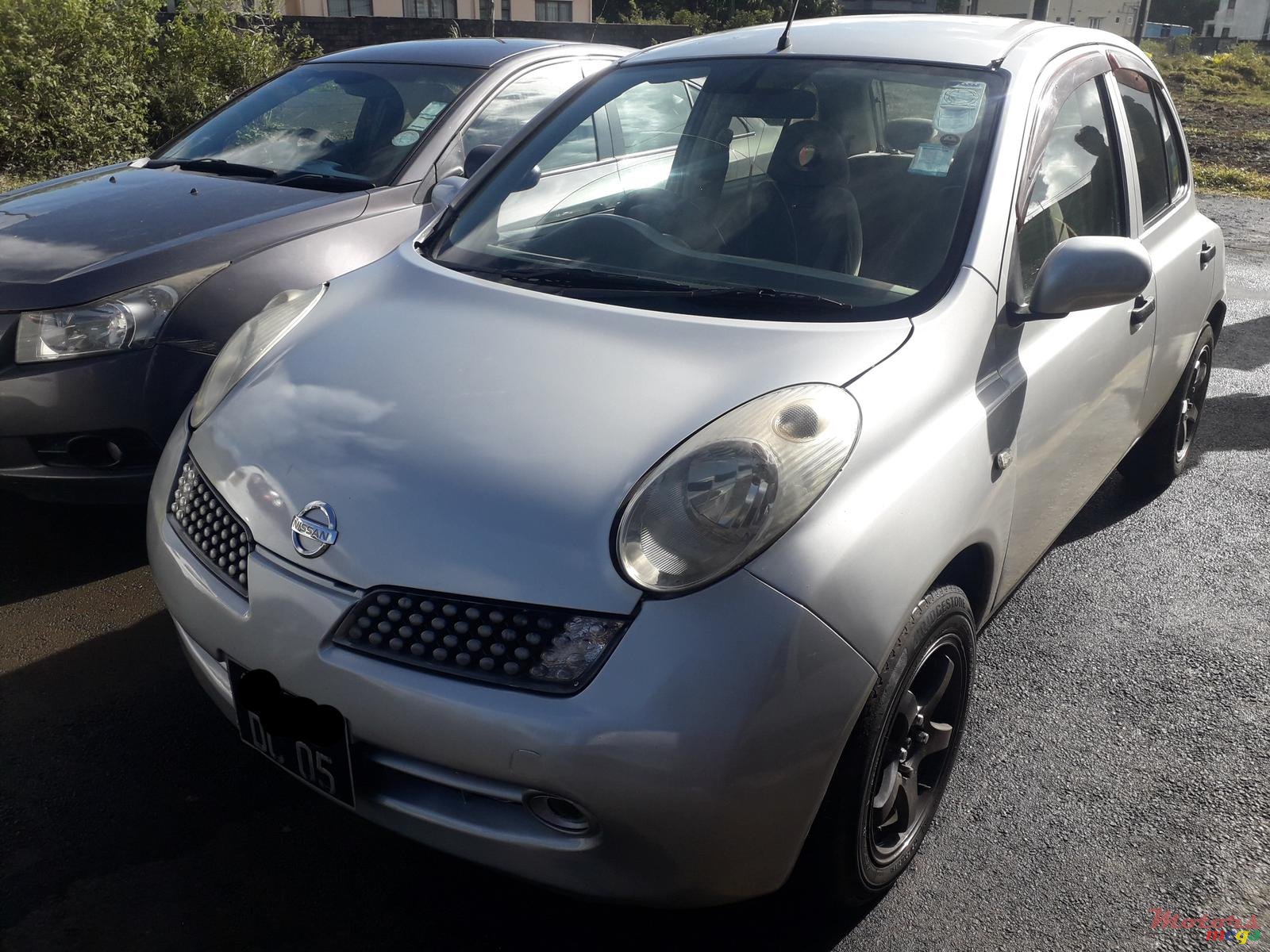 2005' Nissan photo #2