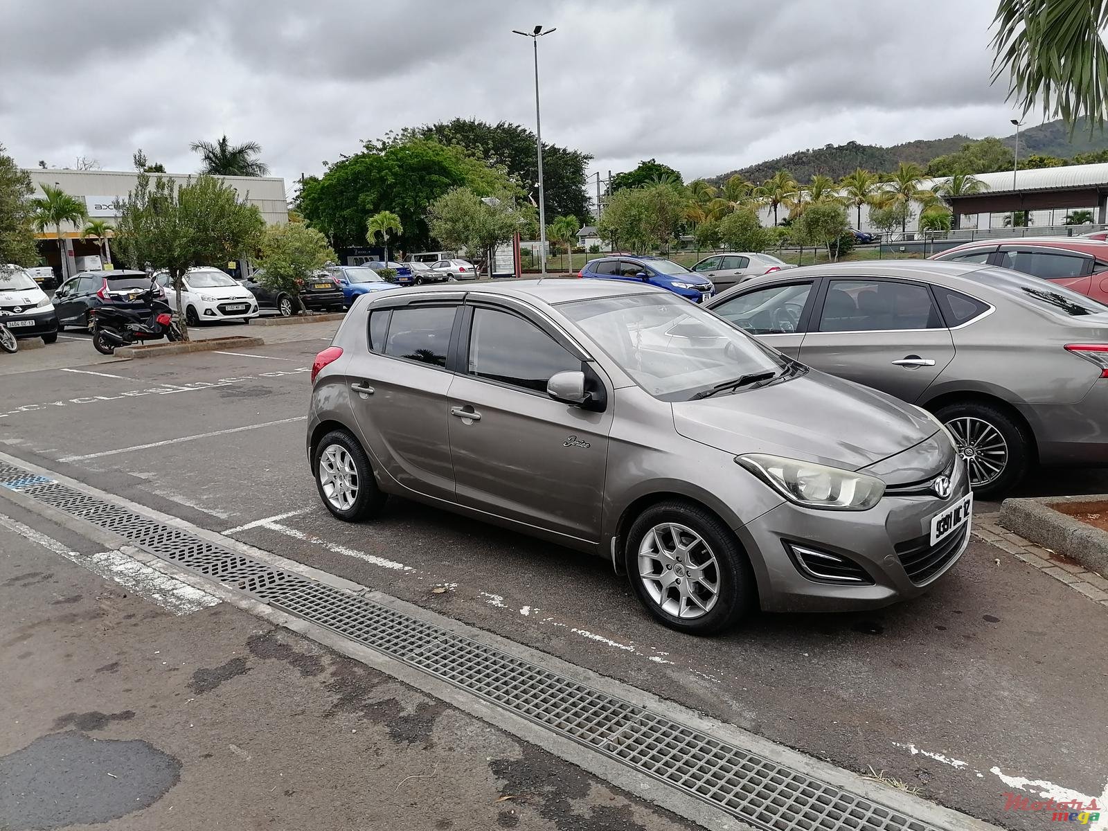 2012' Hyundai i20 photo #3