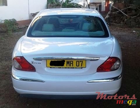 2007' Jaguar X-Type photo #3