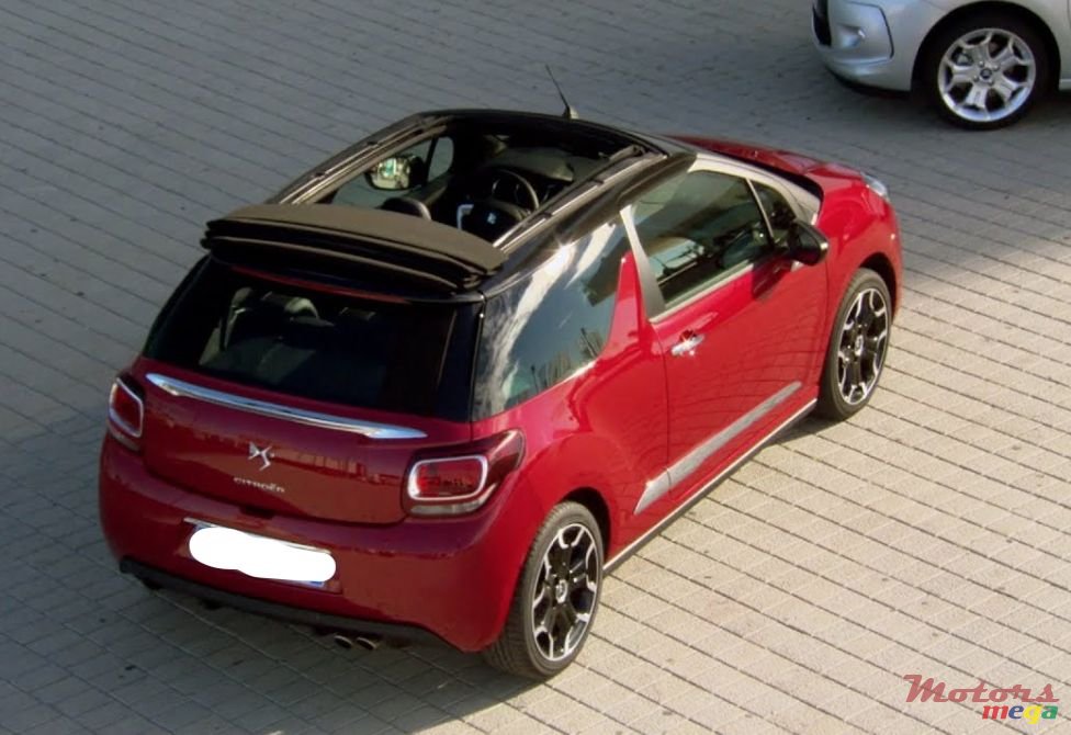 2014' Citroen DS3 cabriolet photo #1