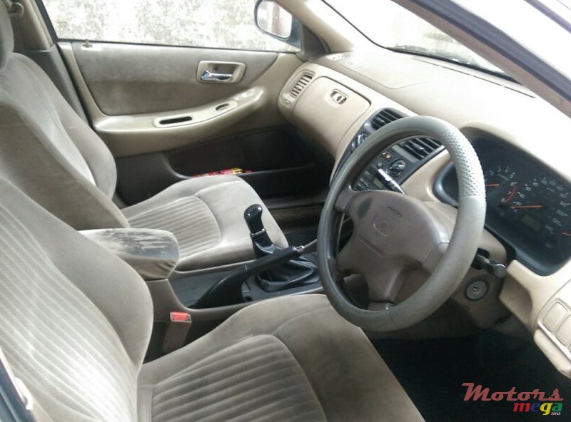 1998' Honda Accord photo #3