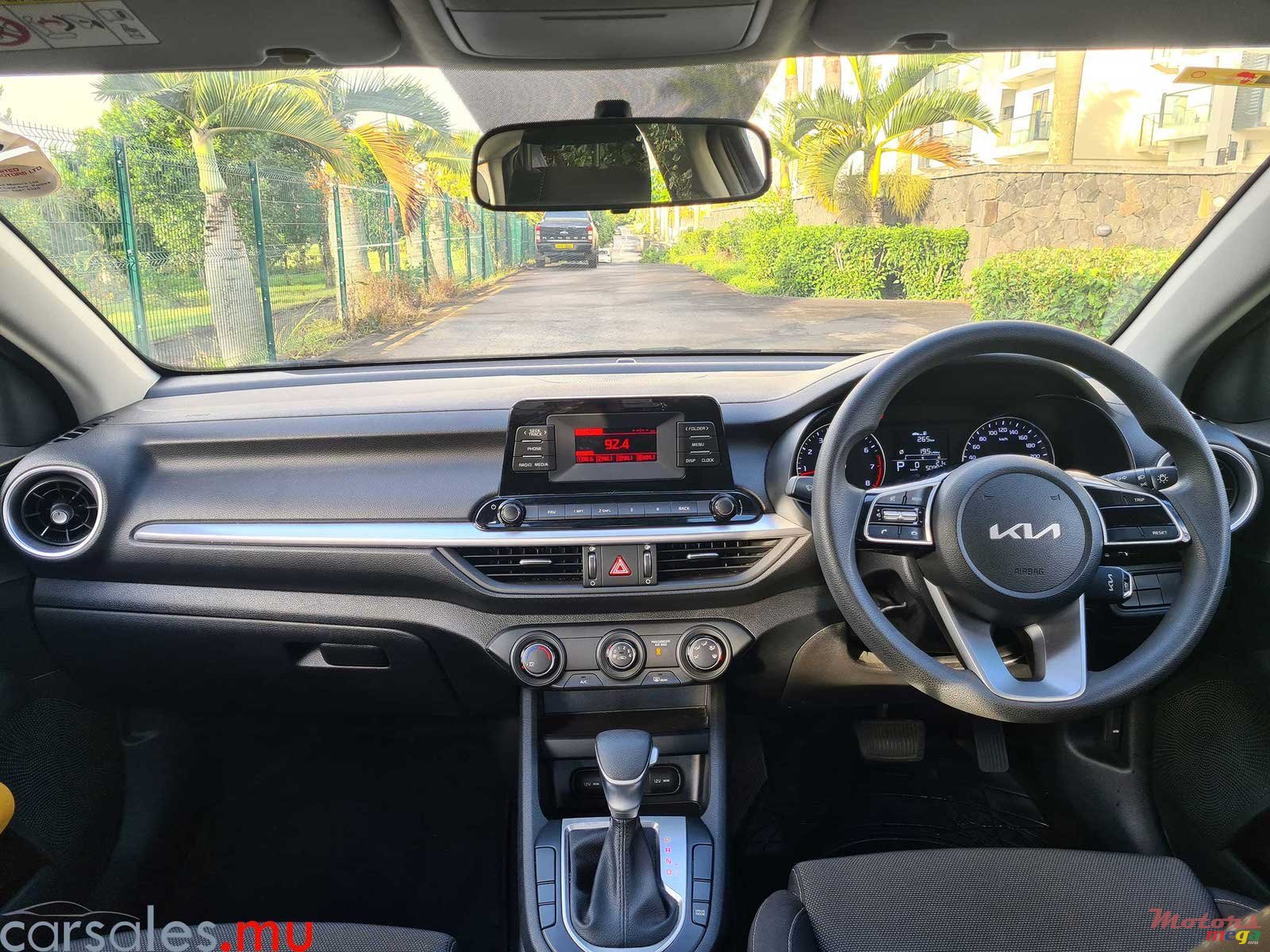 2022' Kia Cerato LX photo #6