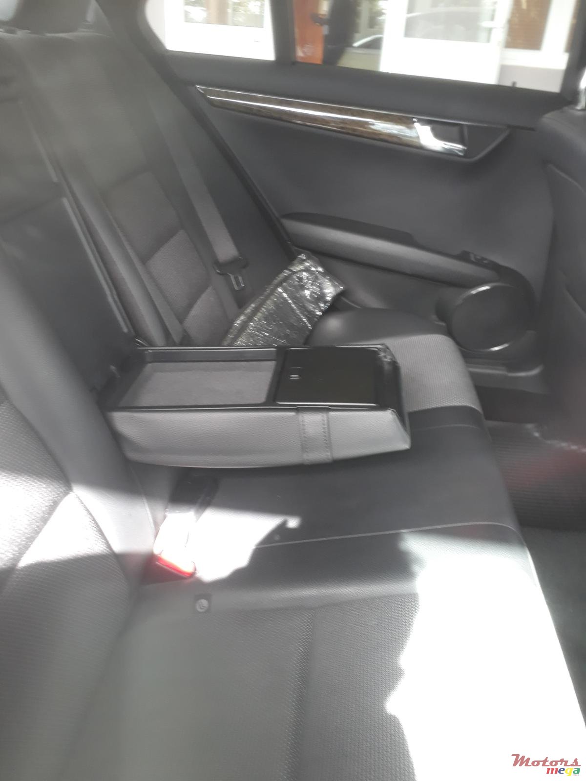 2010' Mercedes-Benz photo #5