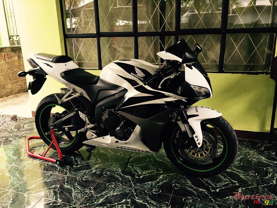 2009' Honda Yoshimura GP exhaust photo #1