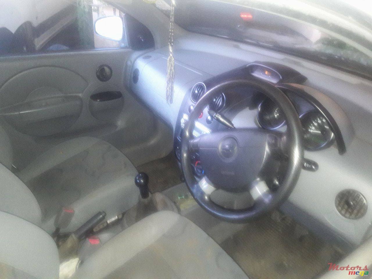 2005' Chevrolet Aveo photo #3