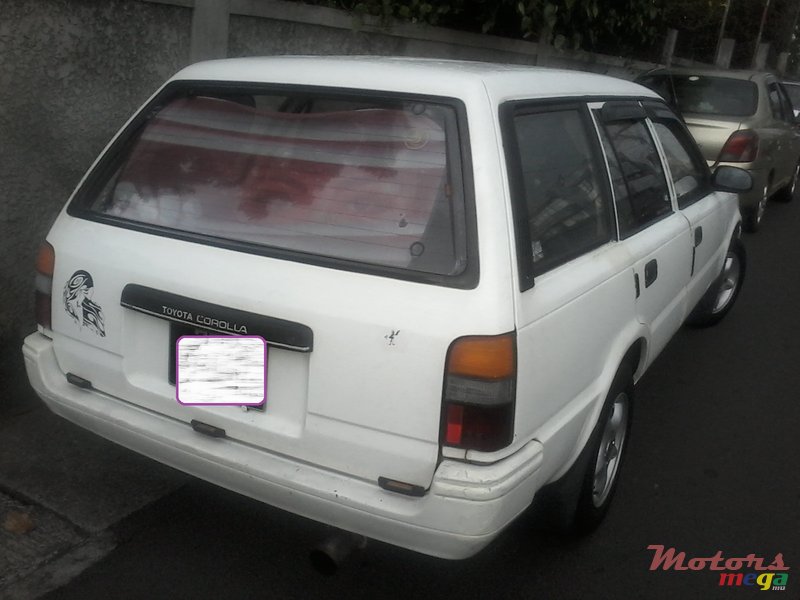 1990' Toyota Corolla Autovan photo #1