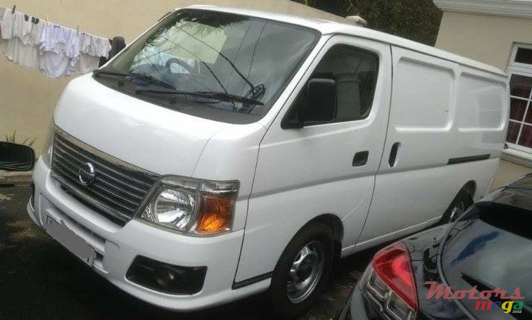 2011' Nissan Urvan photo #1