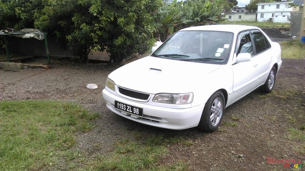 1998' Toyota Corolla E111 photo #1