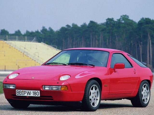 5 Iconic Cars With Dogleg Gearboxes