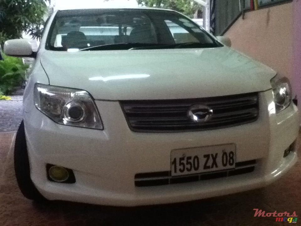 2008' Toyota Axio photo #3