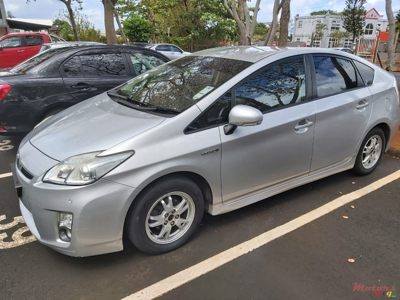 2010' Toyota Prius photo #1