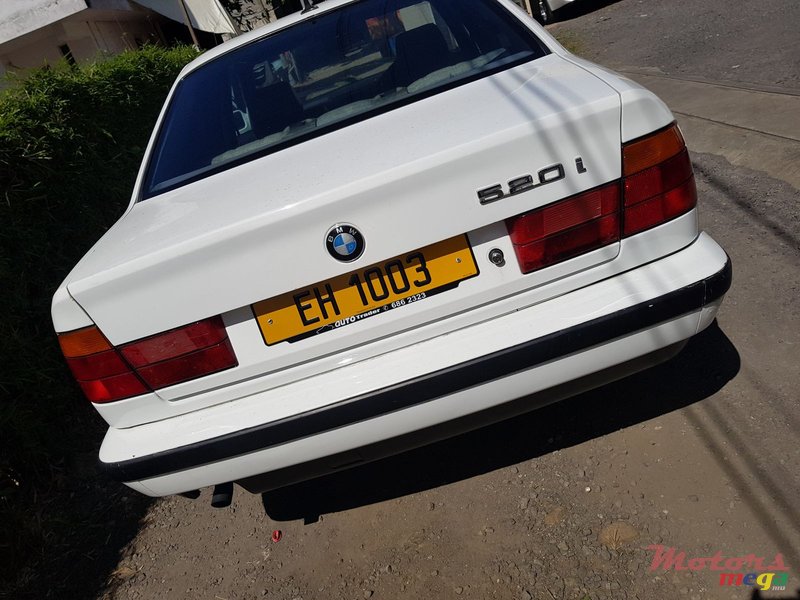 1990' BMW 520 petrol photo #3