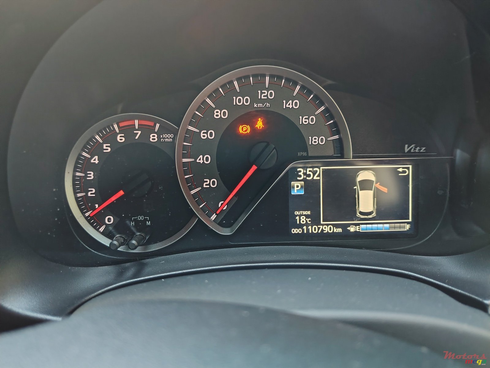 2017' Toyota Vitz 1320cc Automatic photo #7