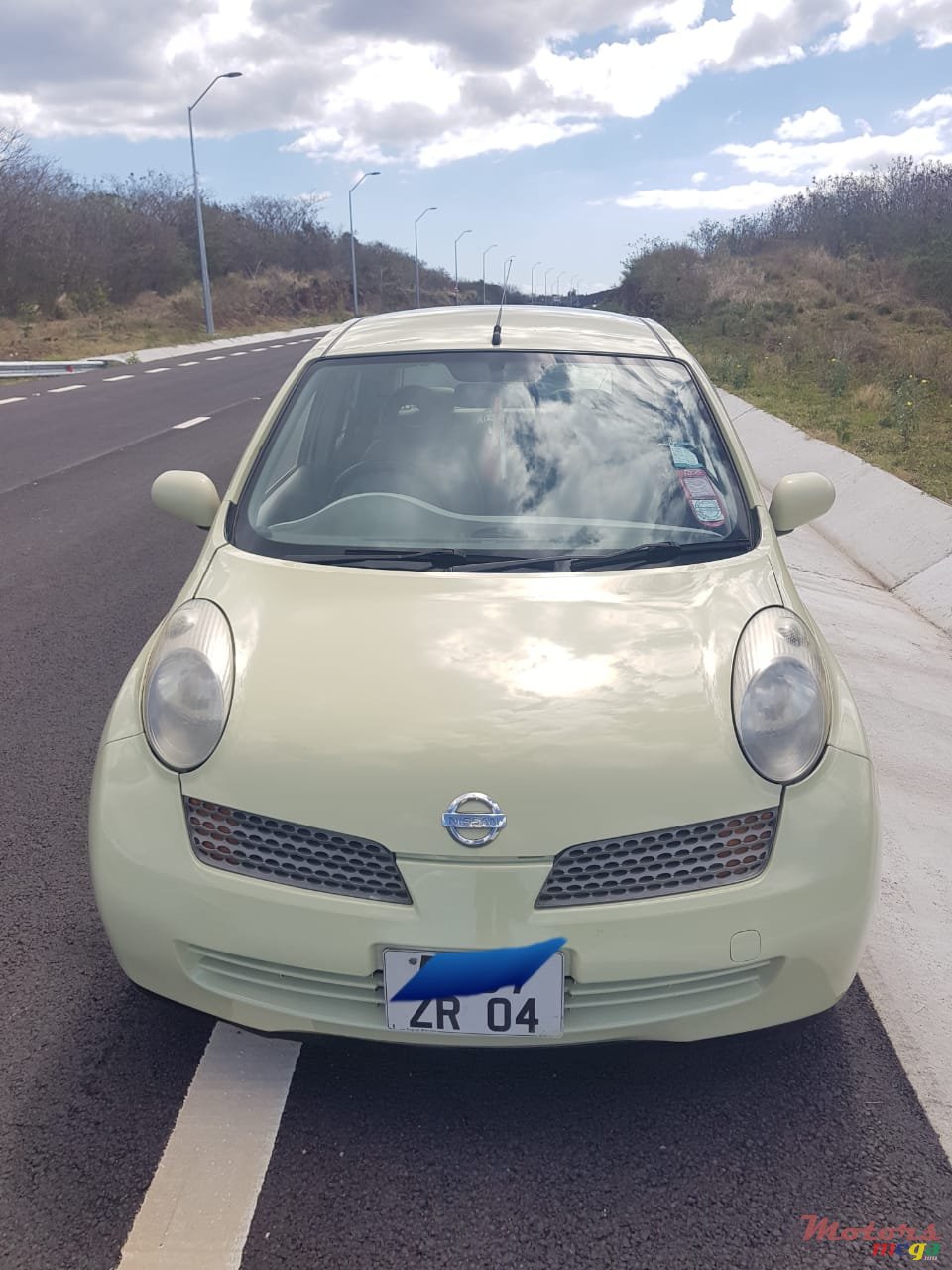 2004' Nissan March photo #2