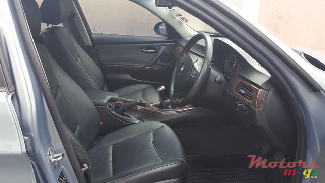 2005' BMW 320i photo #5