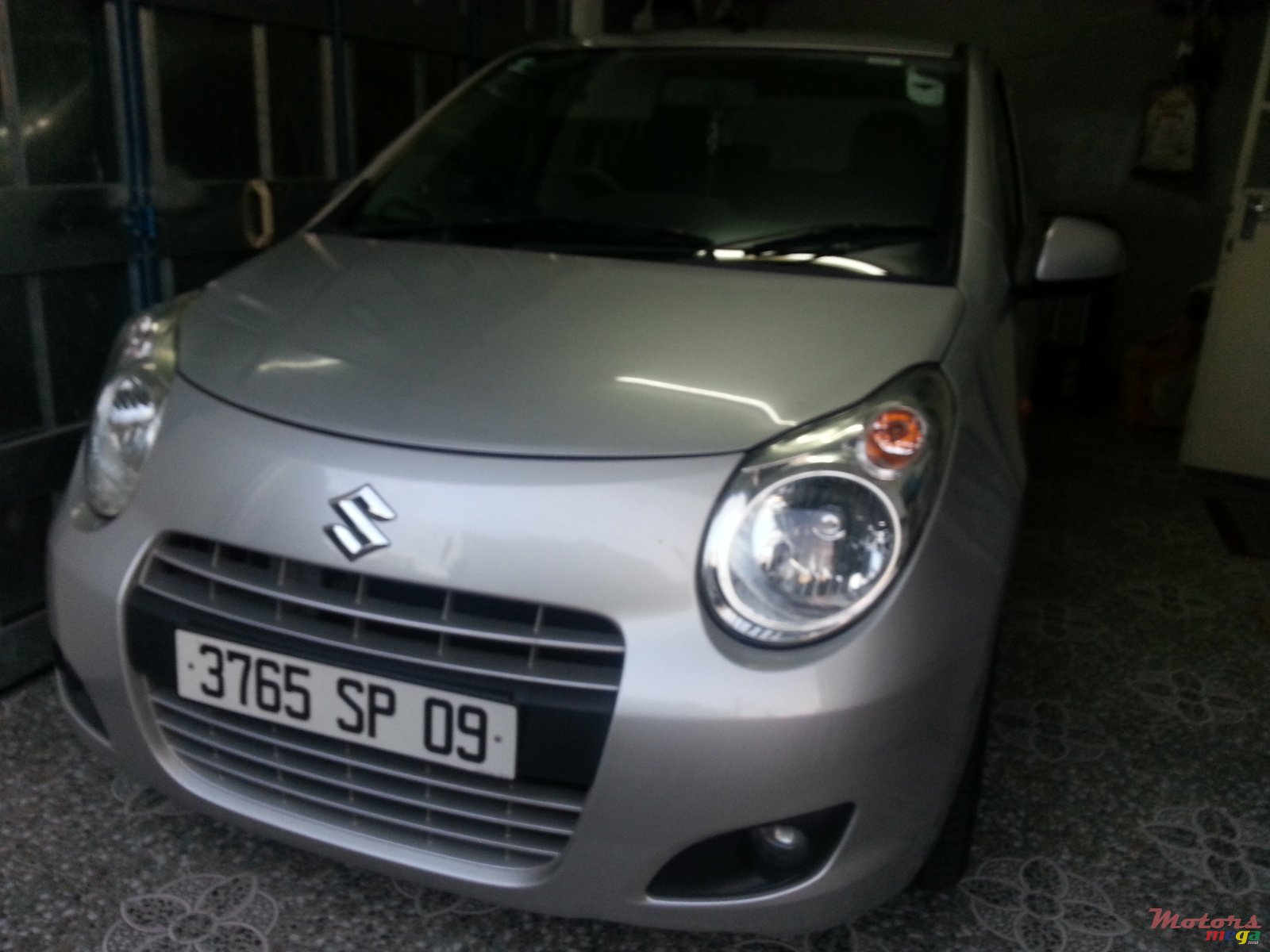 2009' Suzuki celerio photo #1